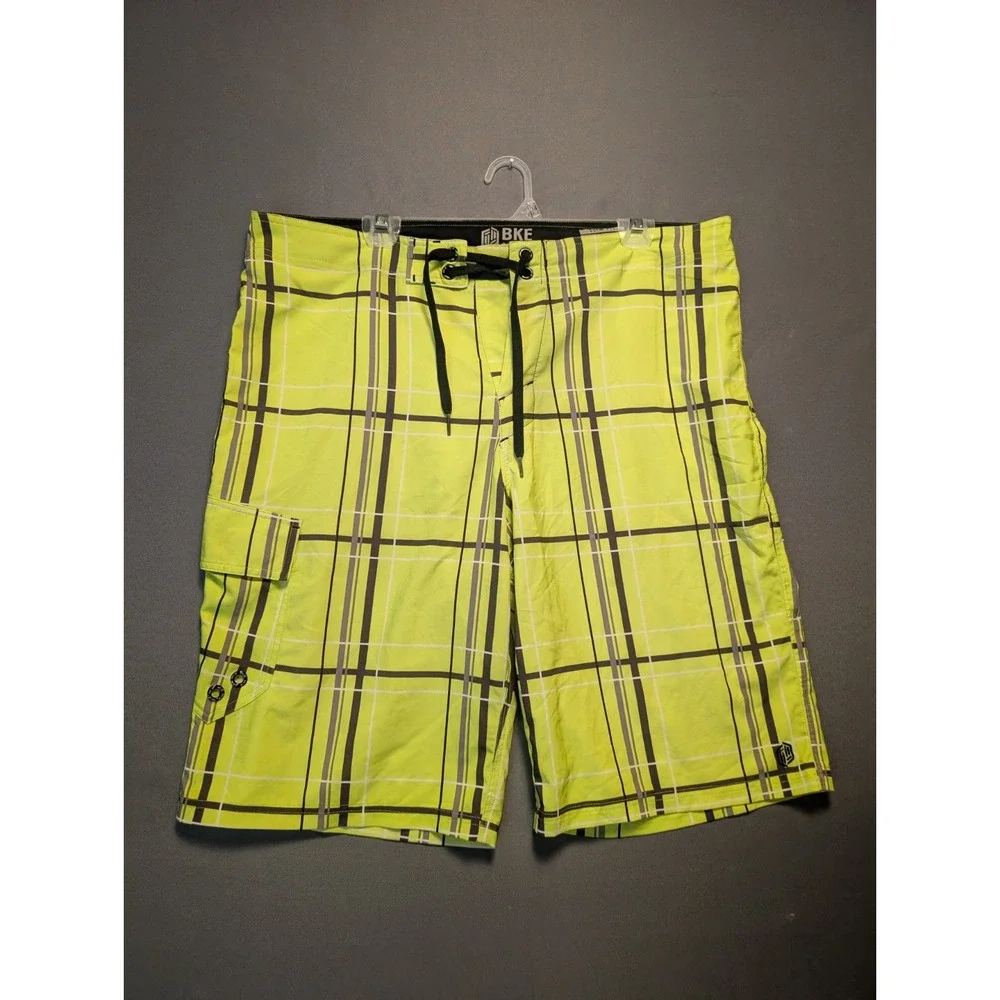 Buckle BKE Sport Board Shorts Mens 36 Lime Green Plaid Slim Fit Swim Trunks